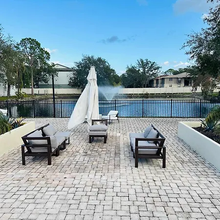 Usf & Busch Gardens Townhome Stay